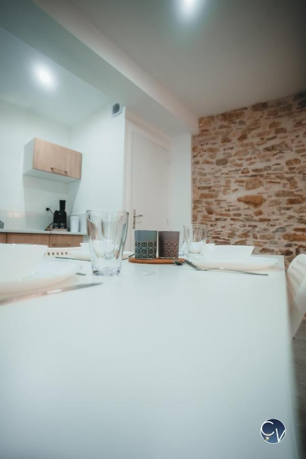 Appartement Neuf Et Moderne Dans Le Centre Ville Bagnols-sur-Cèze Buitenkant foto