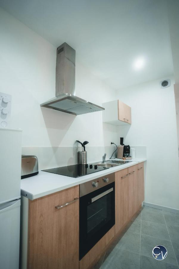 Appartement Neuf Et Moderne Dans Le Centre Ville Bagnols-sur-Cèze Buitenkant foto