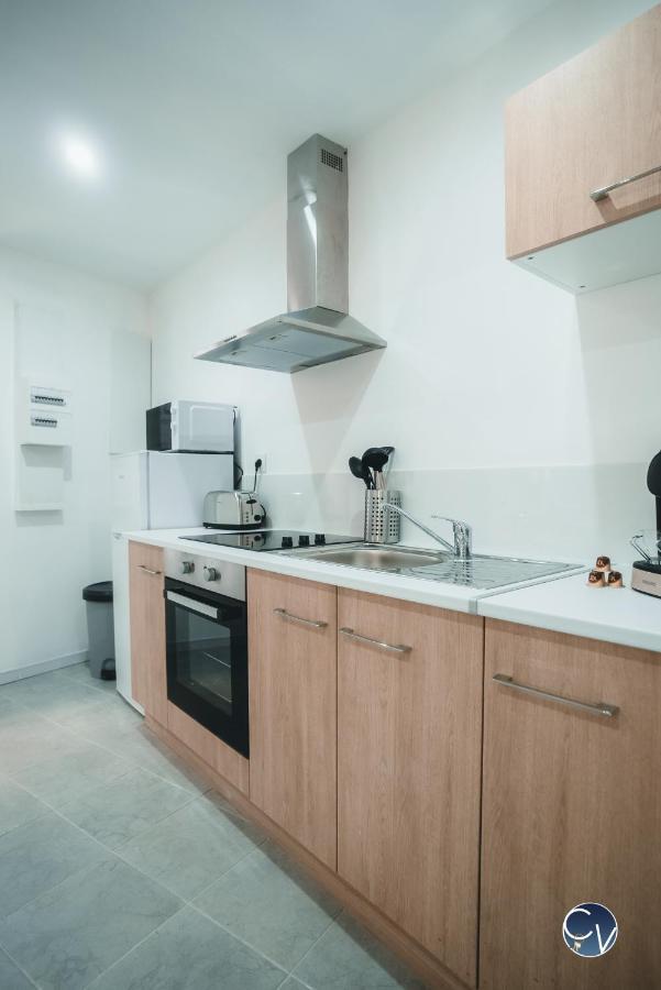 Appartement Neuf Et Moderne Dans Le Centre Ville Bagnols-sur-Cèze Buitenkant foto