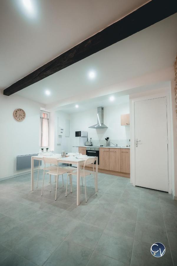 Appartement Neuf Et Moderne Dans Le Centre Ville Bagnols-sur-Cèze Buitenkant foto
