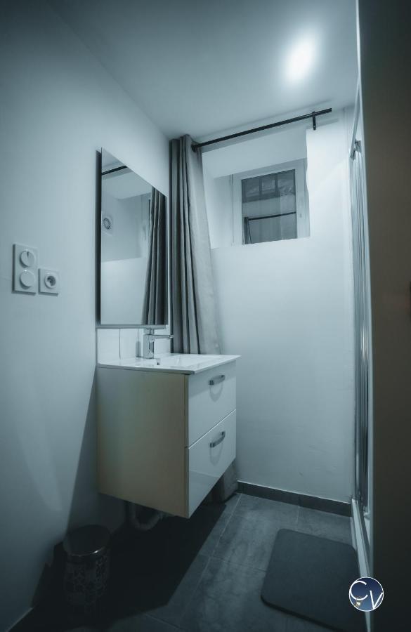 Appartement Neuf Et Moderne Dans Le Centre Ville Bagnols-sur-Cèze Buitenkant foto